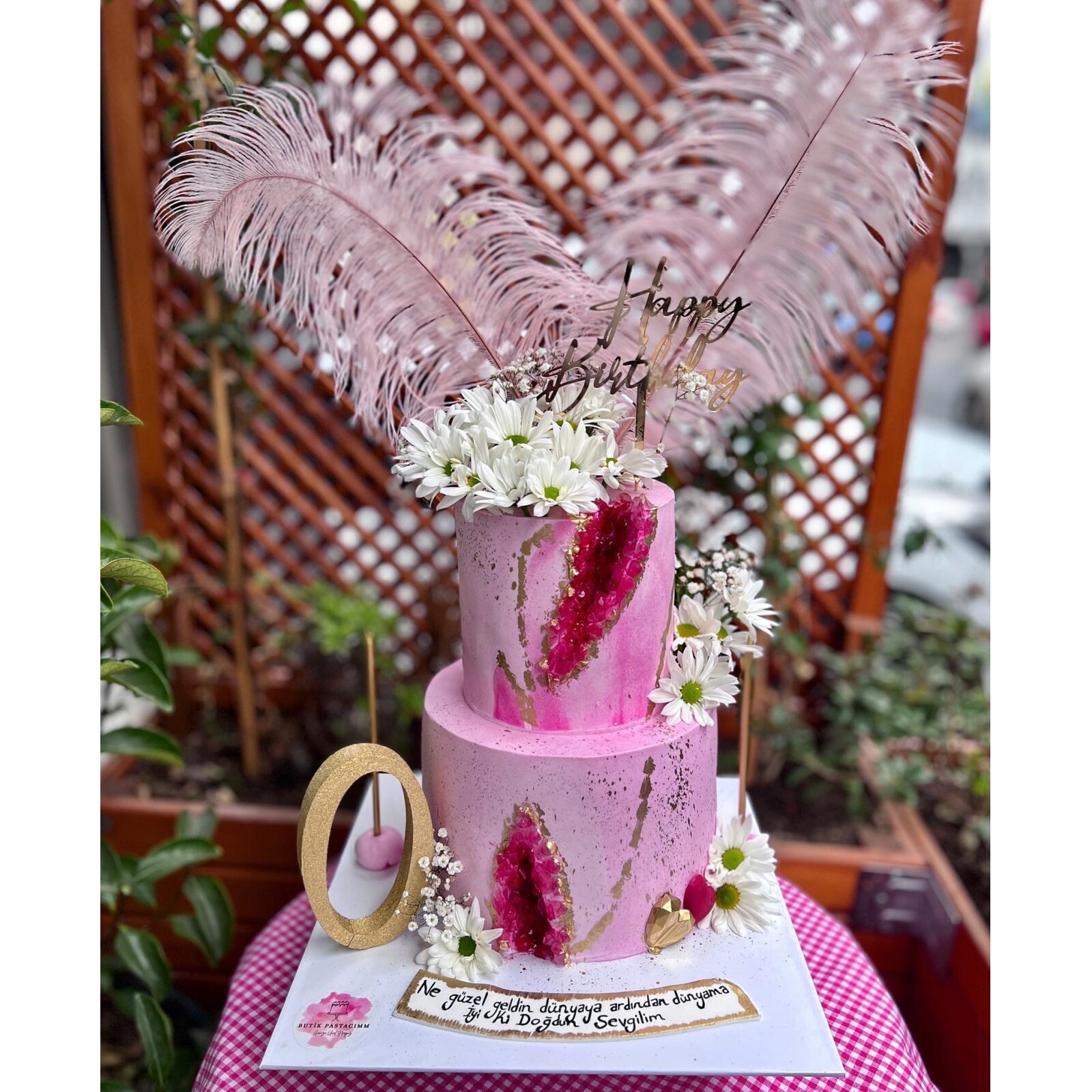 Ametist Taşlı Tasarım Pasta