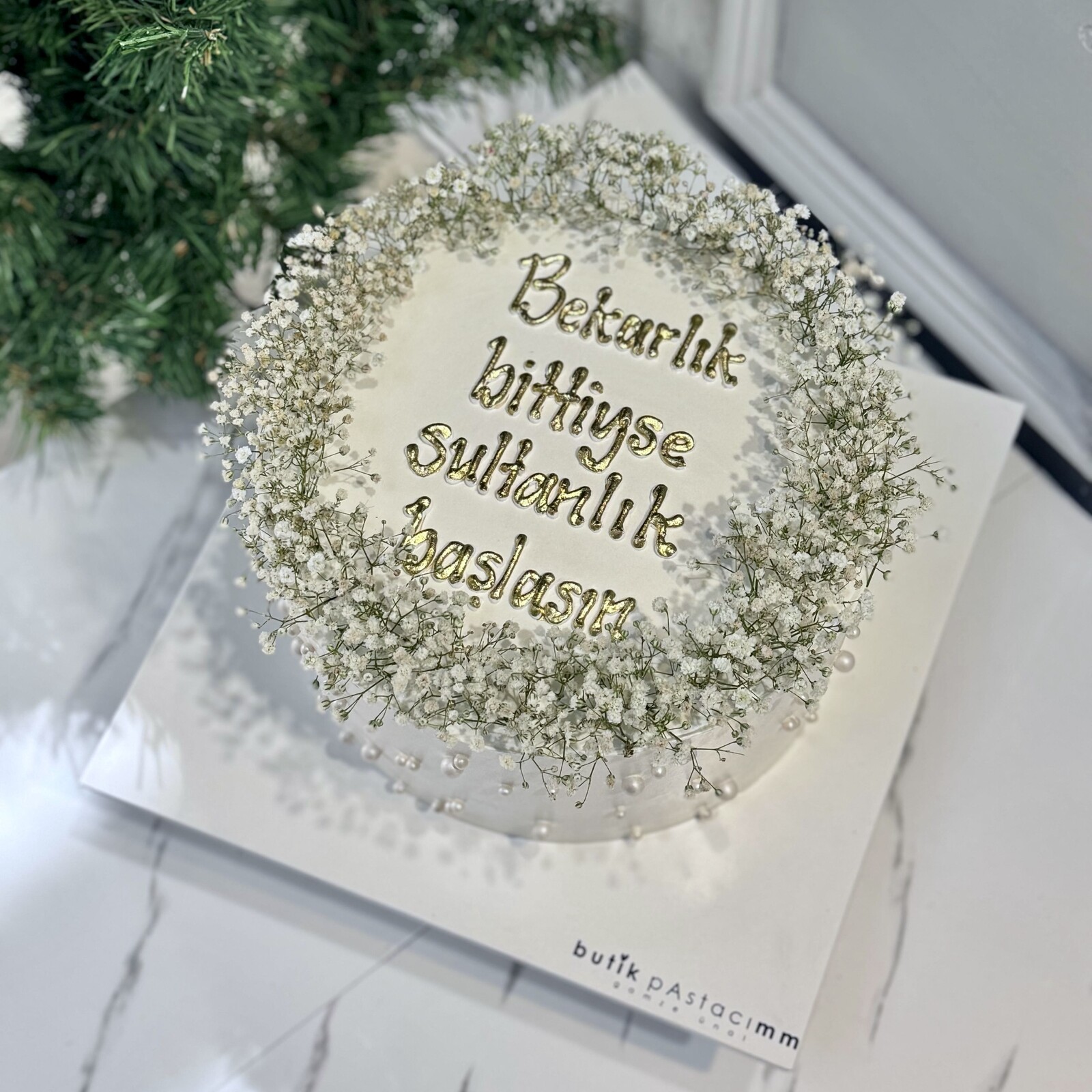 Çiçekli Yazılı Pasta