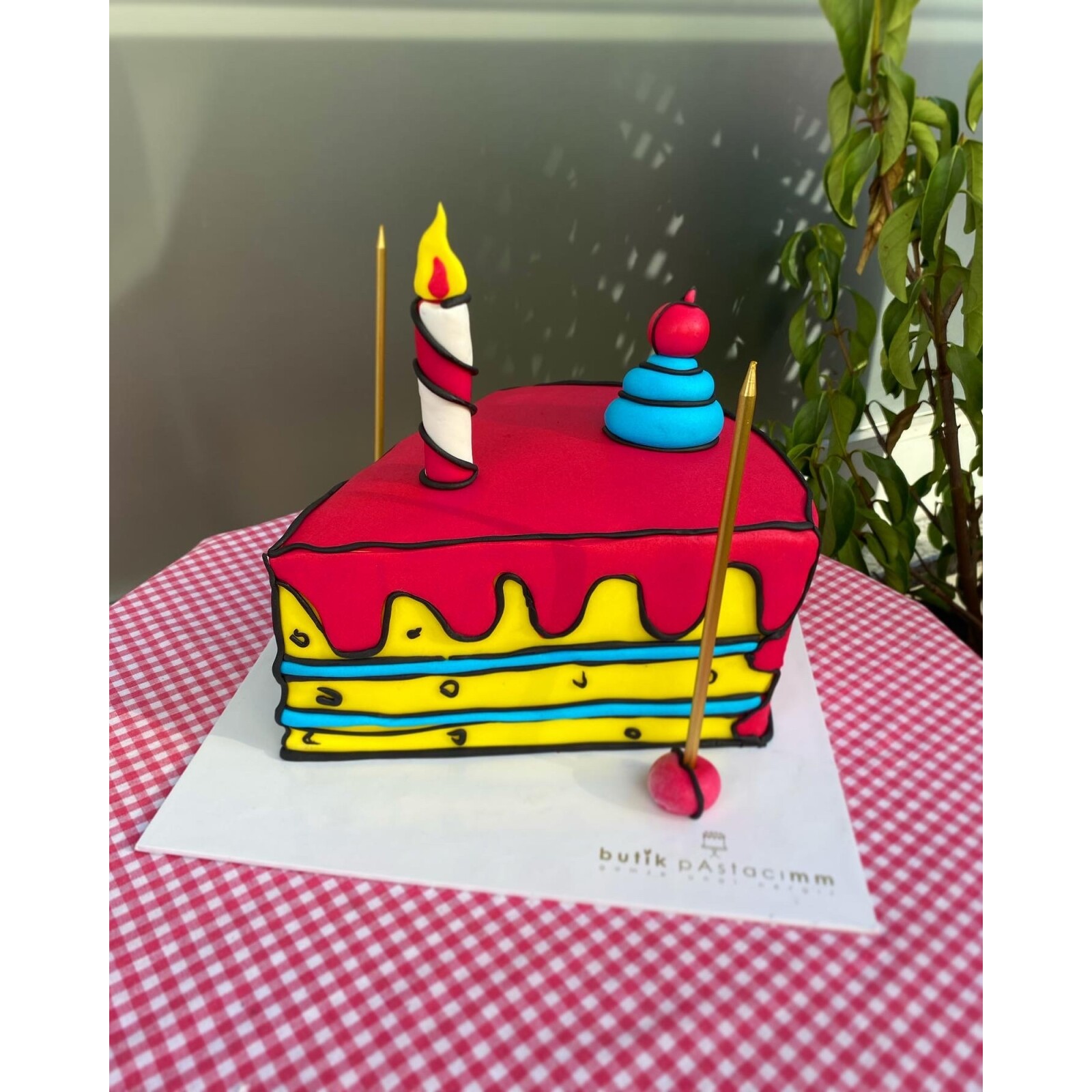 Comic Cake Tasarım Pasta