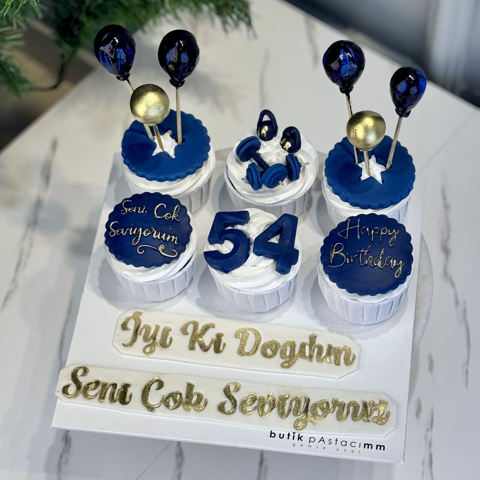 Erkeklere Özel Tasarım Cupcale