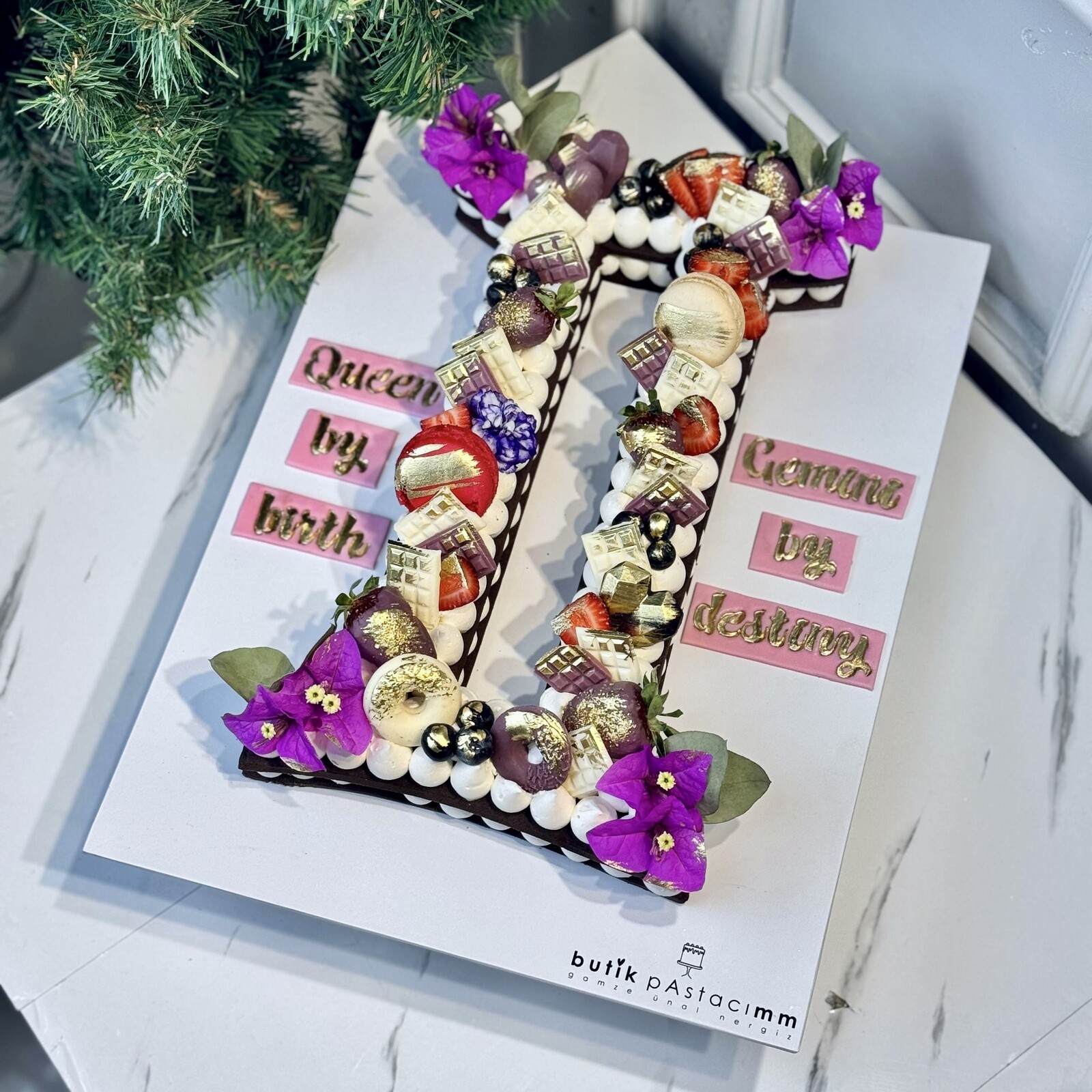 İkizler Burcu Kurabiye Pasta