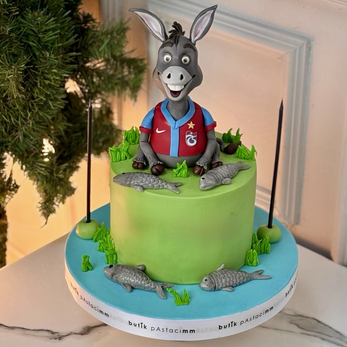Komik Karadenizli Pastası - Eşekli Pasta - Taraftar Pastası