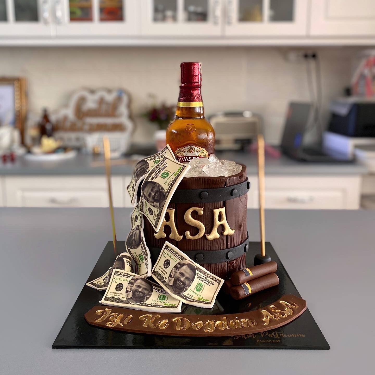 Orjinal Şişe Dizaynlı Tasarım Pasta 3