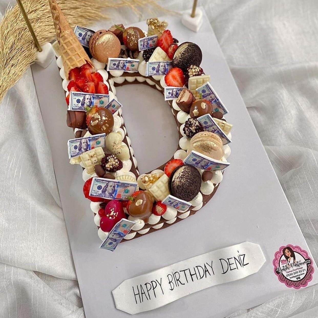 D Harf Kurabiye Pasta