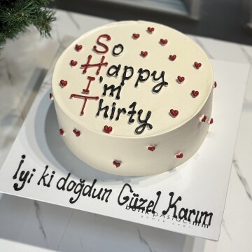 30 Yaş Komik Yazılı Pasta