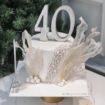 40 Yaşa Özel Pasta