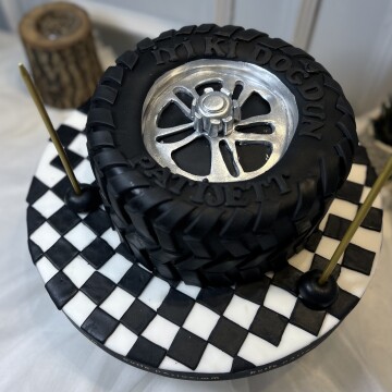Araba Lastiği Pasta