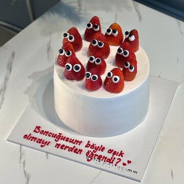 Babam Böyle Pasta Yapmayı Nereden Öğrendi Pastası