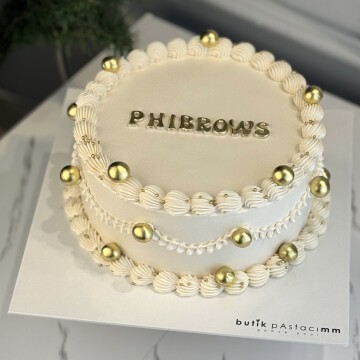 Bej Renk Retro Yazılı Pasta