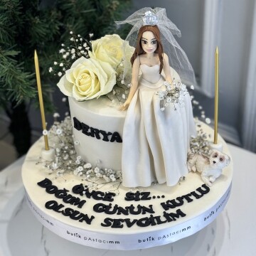 Bride To Be Gelinlikli Pasta