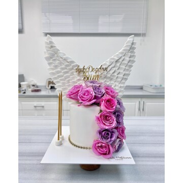 Çiçekli Konsept Pasta