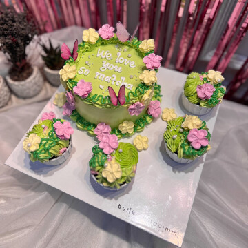 Çiçekli Pasta ve Cupcake Set