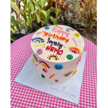 Çocuklara Özel Yazılı Pasta