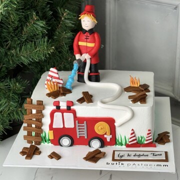 Dikdörtgen İtfaiyeci Çocuk Pastası