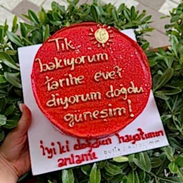Doğdu Güneşim Kırmızı Gold Yazılı Pasta