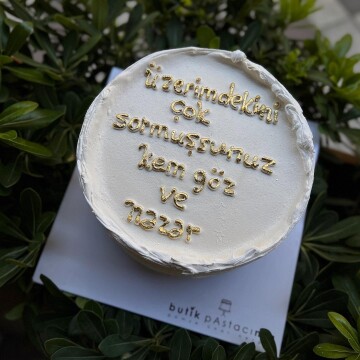 Kem Göz ve Nazar Yazılı Pasta