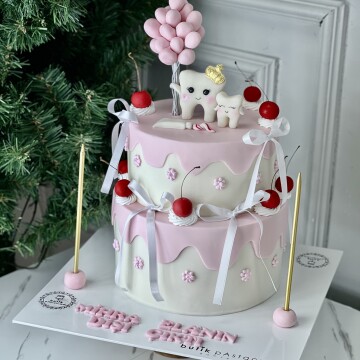 Kız Çocuk Diş Buğdayı Pastası