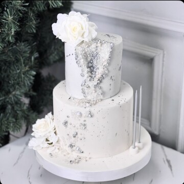 Kızılcık Şerbeti Kıvılcım ile Ömerin Nişan Pastası