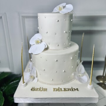 Kızılcık Şerbeti Tasarım Pasta