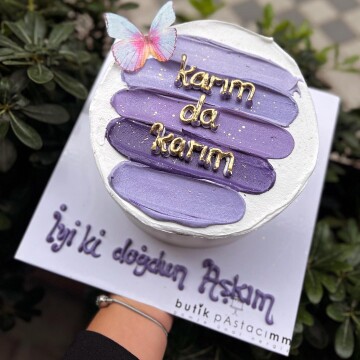 Mor Şeritli Yazılı Pasta