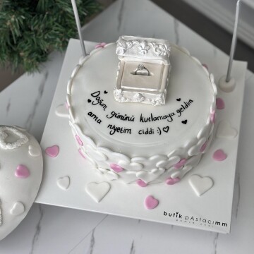 Özel Tasarım Evlilik Teklifi Pastası