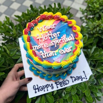 Rengarenk Yazılı Pasta