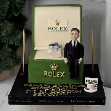 Saat Kutusu Figürlü Tasarım Pasta