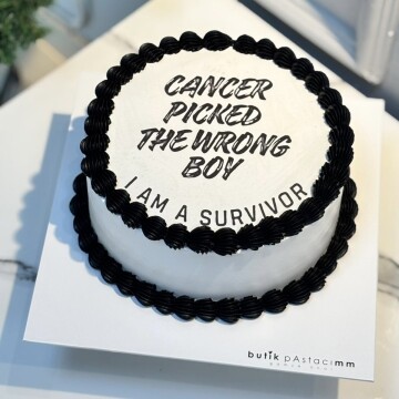 Siyah Krema Pıtpıtlı Resimli Pasta