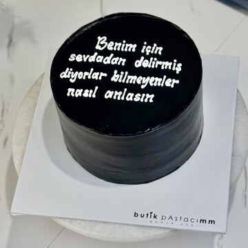 Siyah Renk Romantik Yazılı Pasta