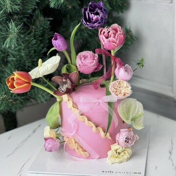 Trend Karışık Çiçekli Tasarım Pasta (Pembe)