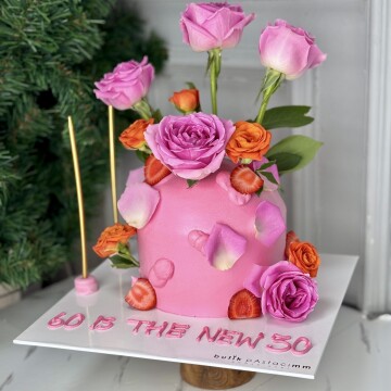 Trend Karışık Çiçekli Tasarım Pasta (Pembe-Çilek